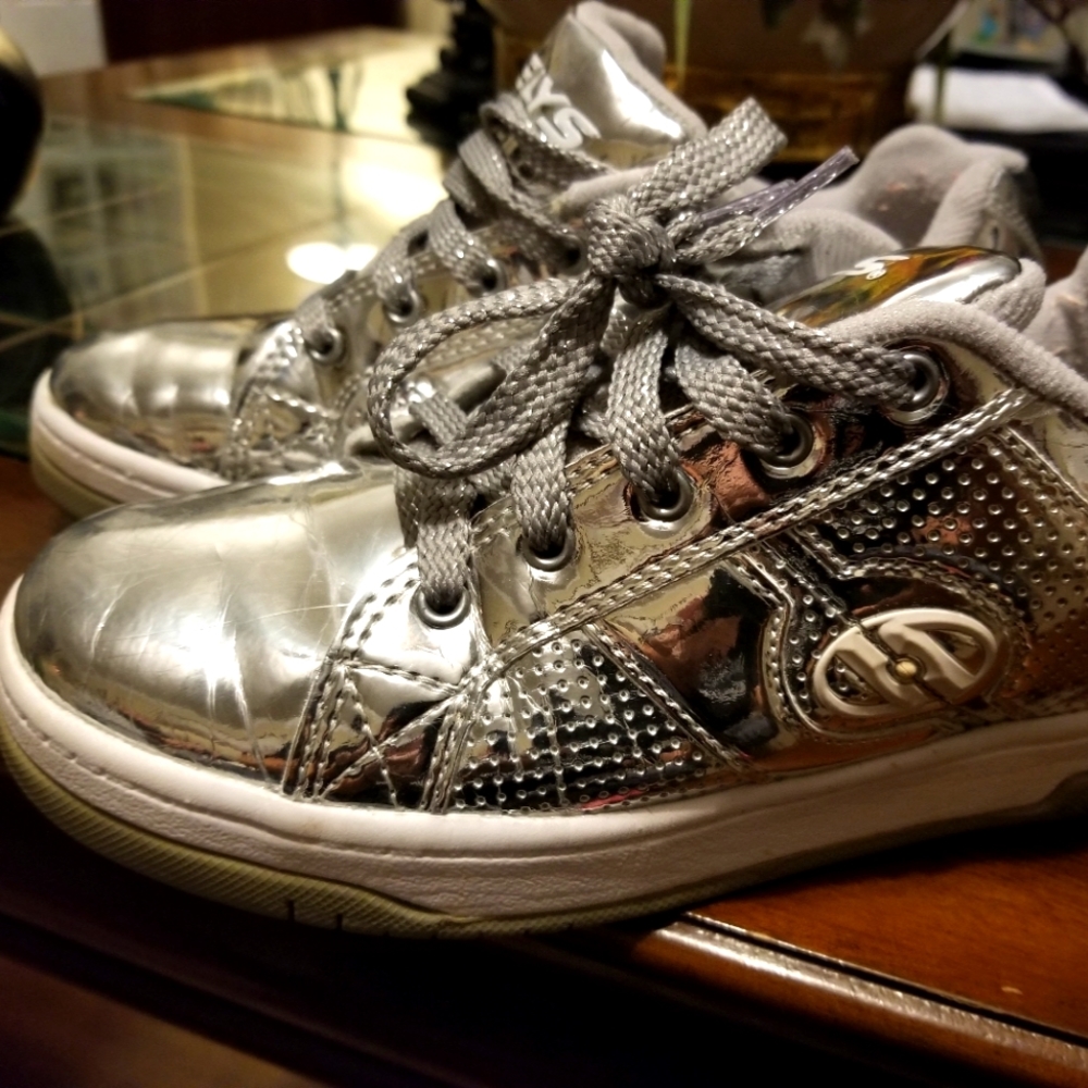 Heelys shoes